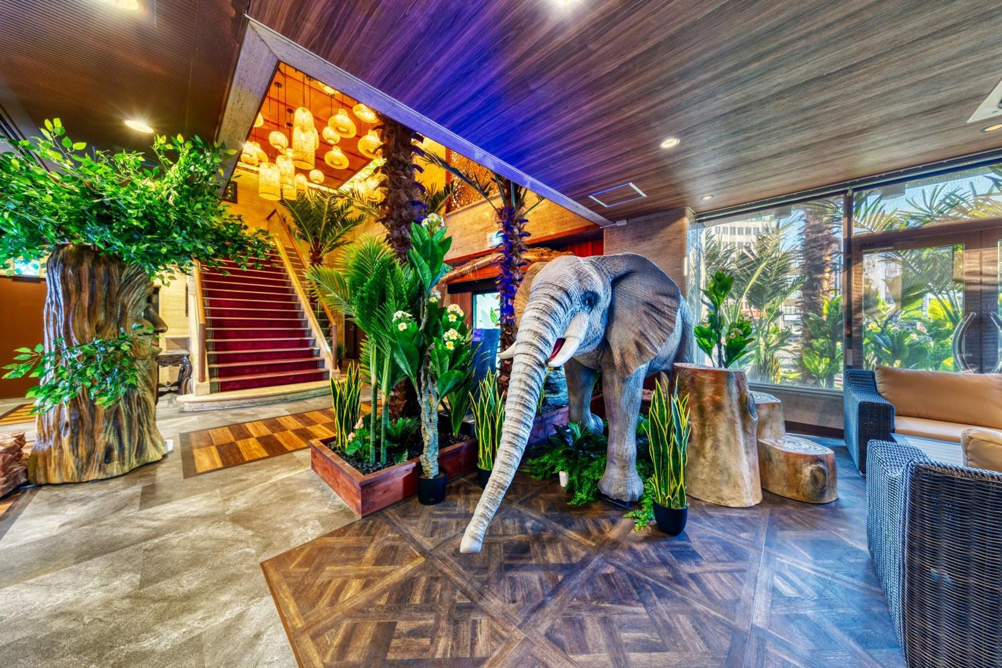 Hotel Lotus Okayama Adult Only Екстериор снимка